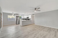 909 Flanders S in Delray Beach, FL - Building Photo - Building Photo