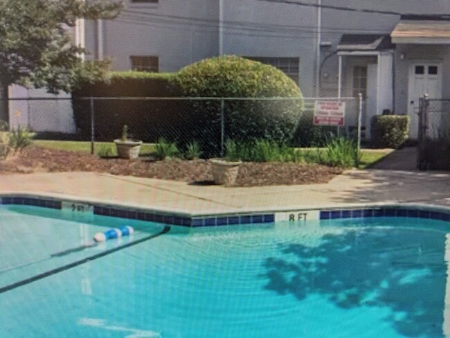 2846 Walton Way, Unit #38 in Augusta, GA - Foto de edificio - Building Photo