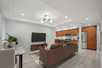 1635 W Warren Blvd, Unit 1 in Chicago, IL - Foto de edificio - Building Photo