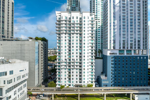 The Loft Downtown in Miami, FL - Foto de edificio - Building Photo