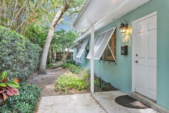 320 NE 1st Ave in Delray Beach, FL - Building Photo - Building Photo