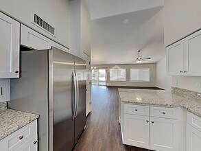 5383 W Elgin St in Chandler, AZ - Building Photo - Building Photo