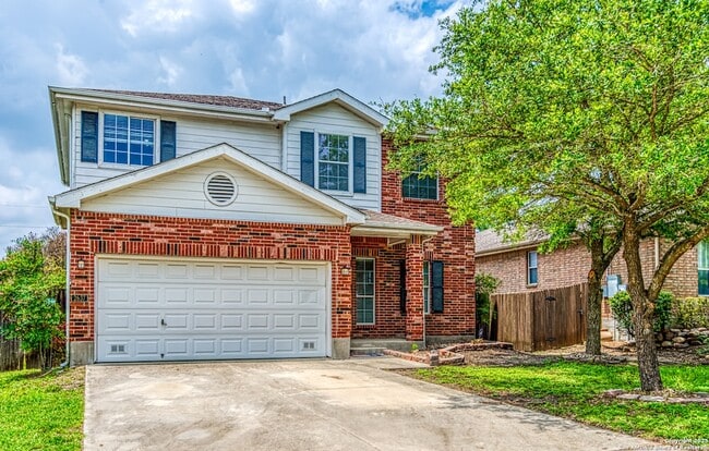 property at 2637 Gallant Fox Dr