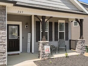 207 Balboa Pkwy in Clayton, NC - Building Photo - Building Photo