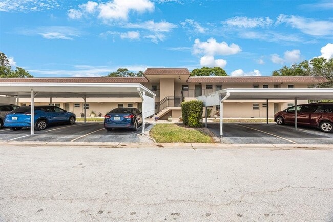 9945 47th Ave N in St. Petersburg, FL - Building Photo - Building Photo