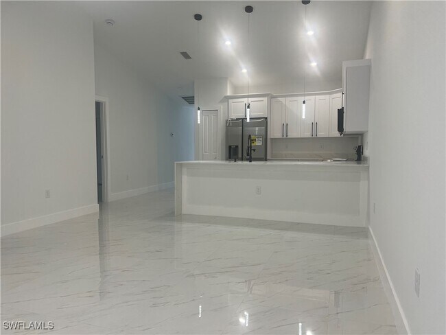property at 2403 Dogwood Ave S