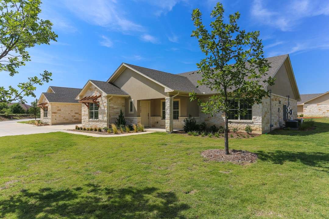 Emerald Cottages of Round Rock in Round Rock, TX - Building Photo