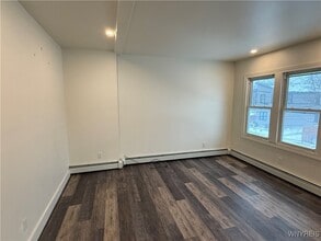 193 Vermont St in Buffalo, NY - Building Photo - Building Photo