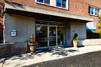 1410 Chicago in Evanston, IL - Foto de edificio - Building Photo