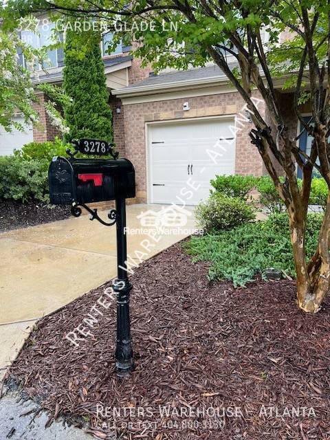 3278 Garden Glade Ln in Lithonia, GA - Building Photo - Building Photo