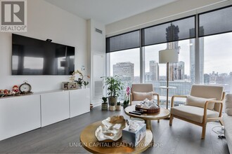 3-4503 Gloucester St in Toronto, ON - Building Photo - Building Photo