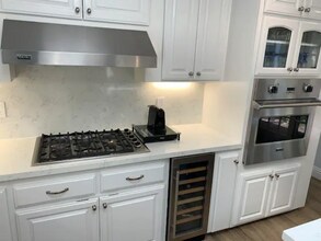 170 H Ave in Coronado, CA - Building Photo - Building Photo