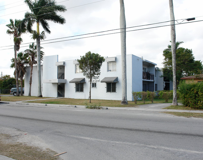 220 NW 2nd Ave in Homestead, FL - Building Photo - Building Photo