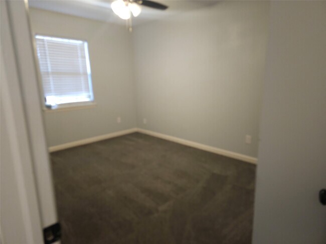 property at 1503 Ryon St