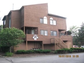 50 Aspen Ct in Nanuet, NY - Building Photo - Building Photo