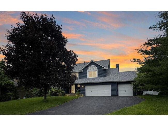 property at 15612 Canyon Ridge