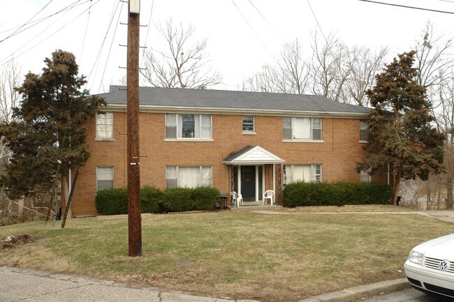 320 Ridgedale Rd in Louisville, KY - Foto de edificio - Building Photo