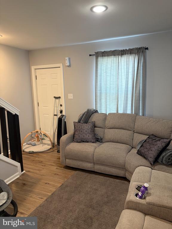 34 Maynard Dr in Gloucester Township, NJ - Building Photo - Building Photo