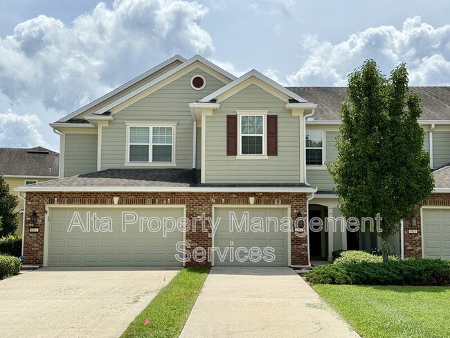 property at 6812 Roundleaf Dr