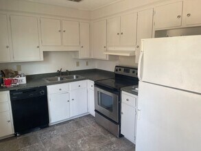 8201 Hemby Wood Dr in Indian Trail, NC - Building Photo - Building Photo
