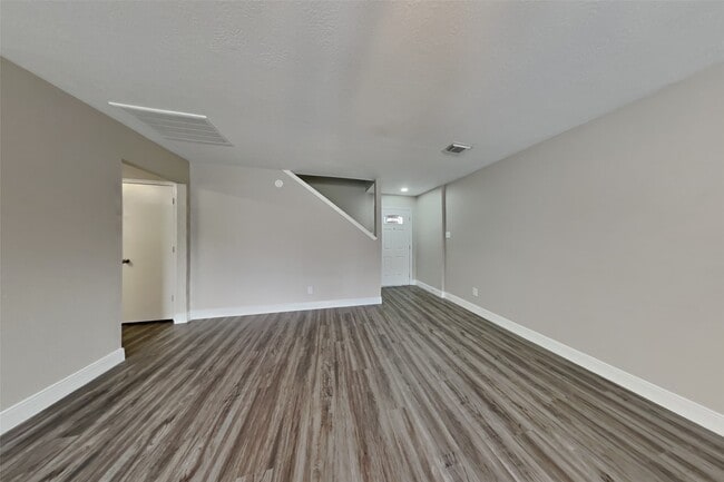 property at 17303 Davenway Dr