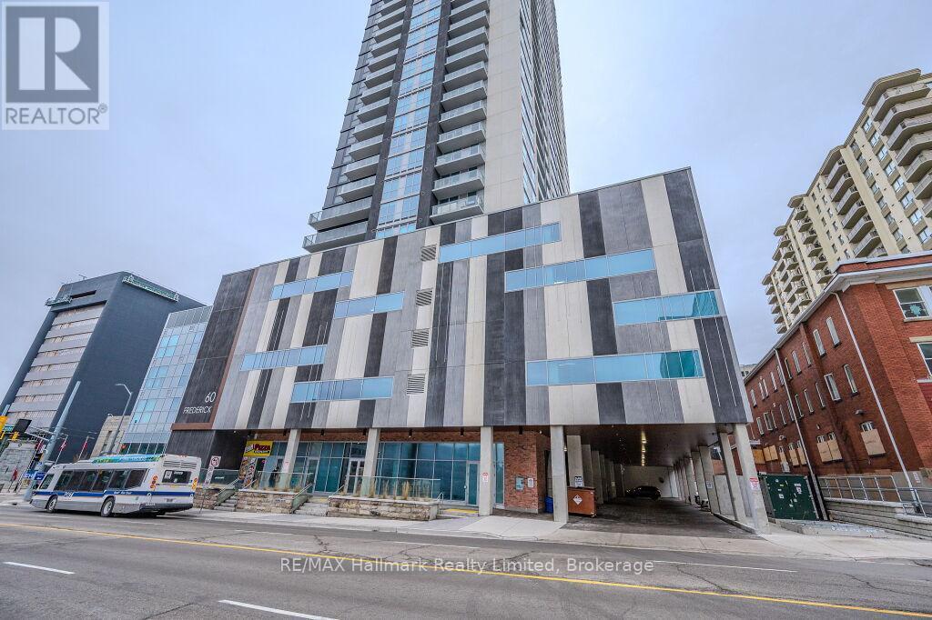 60-2060 Frederick St in Kitchener, ON - Building Photo