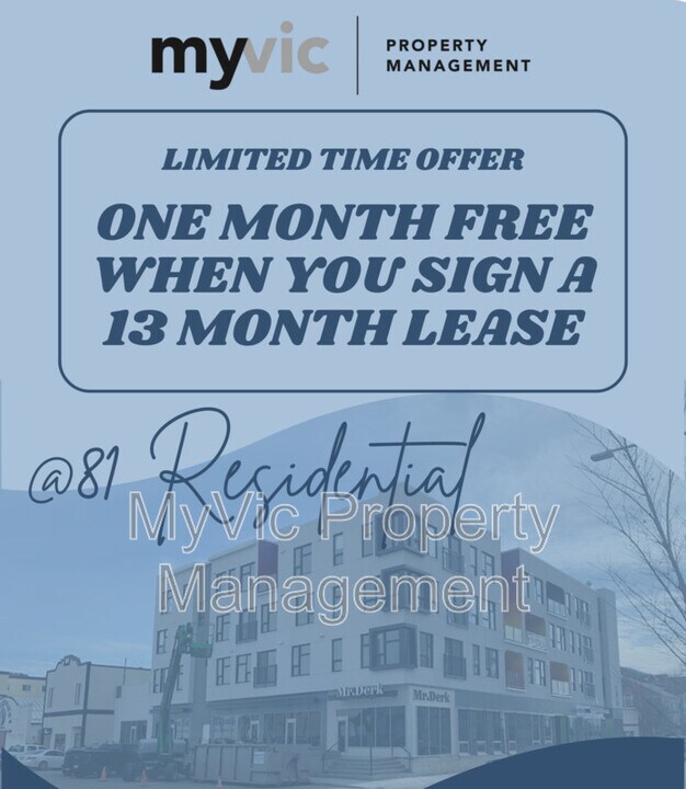 8015 102 St NW in Edmonton, AB - Building Photo