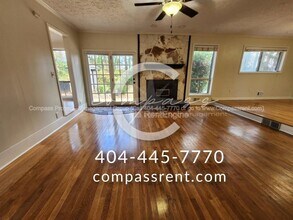 1759 Kimberly Dr SW in Marietta, GA - Building Photo - Building Photo