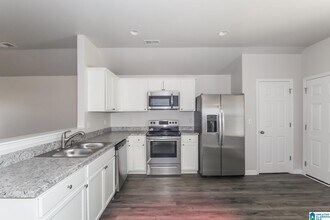 304 Hidden Ct in Montevallo, AL - Building Photo - Building Photo