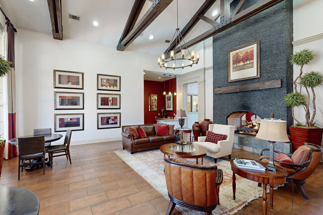 The Lakes At Turtle Creek Apartment Homes in Hattiesburg, MS - Building Photo - Lobby