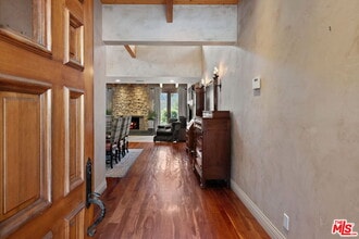 2529 Pesquera Dr in Los Angeles, CA - Building Photo - Building Photo