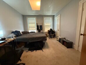 392 Windsor St, Unit 1 in Cambridge, MA - Building Photo - Building Photo