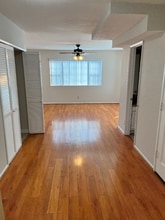 514 E Valencia Ave in Burbank, CA - Building Photo - Building Photo
