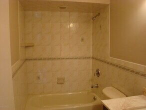 30 Brunswick Dr in Howell, NJ - Building Photo - Building Photo