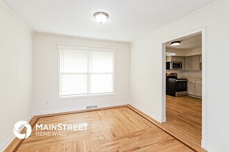 6901 E 140th Terrace in Grandview, MO - Building Photo - Building Photo