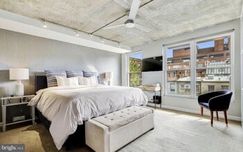 3210 Grace St NW, Unit 308 in Washington, DC - Building Photo - Building Photo