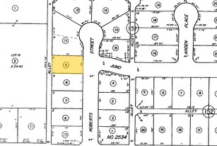 933 S Roberts St in Anaheim, CA - Building Photo