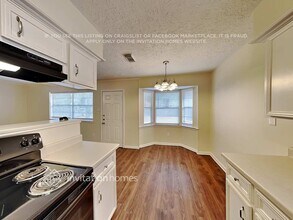 16915 Bally Castle Dr in Houston, TX - Building Photo - Building Photo