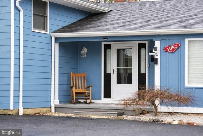 1052 Heartwood Dr in Cherry Hill Township, NJ - Building Photo - Building Photo