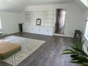 1607 Bedford St, Unit 2 in Stamford, CT - Building Photo - Building Photo