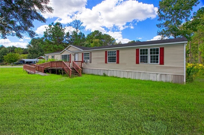 177 County Rd 2803 in Cleveland, TX - Foto de edificio - Building Photo