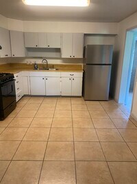 1421 George Dr photo'