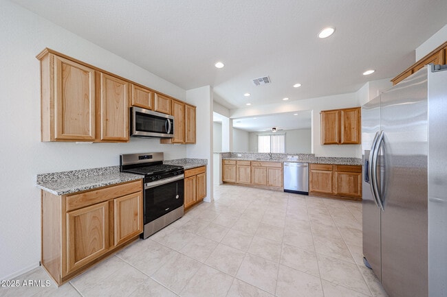 7118 W Bent Tree Dr in Peoria, AZ - Building Photo - Building Photo