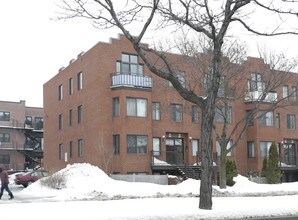 4531 Saint-Michel in Montréal, QC - Building Photo - Building Photo