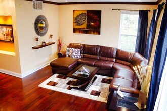 576 Declaration Ln in Aurora, IL - Building Photo - Building Photo