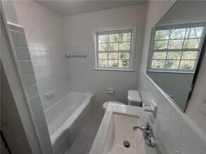 125 Chappell Rd SW in Atlanta, GA - Building Photo - Building Photo