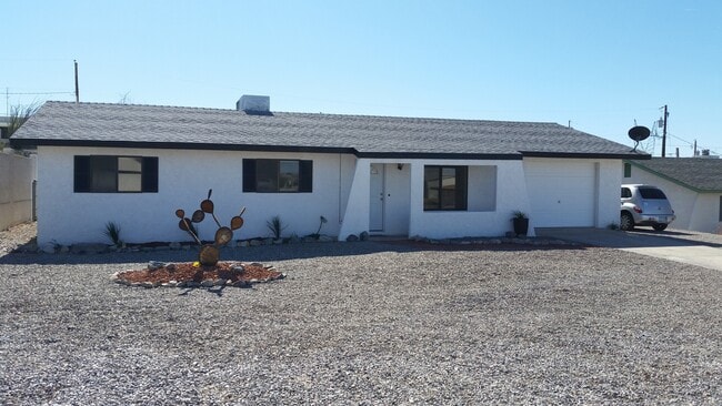 property at 3472 Jamaica Blvd N