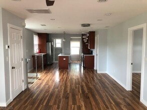 15 Gless Ave-Unit -2 in Nutley, NJ - Building Photo - Building Photo