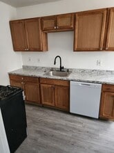 11790 Outer Dr E in Detroit, MI - Building Photo - Building Photo