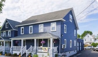 233 W Commercial St in East Rochester, NY - Building Photo